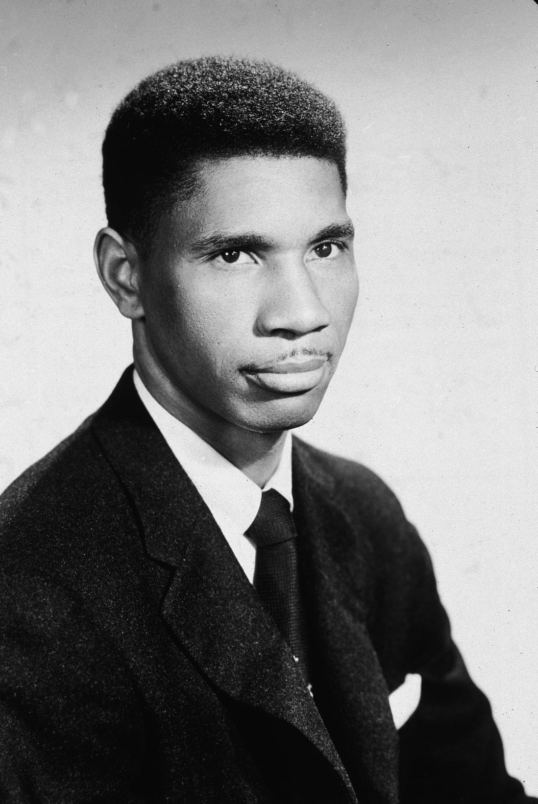 Medgar Evers, 1962. (<a href="http://www.gettyimages.com/license/2996439">Hulton Archive</a>/Getty Images)